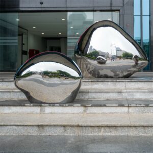 Stainless steel high gloss stone sculpture