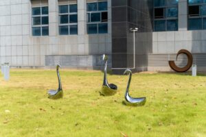 Stainless steel swan sculpture