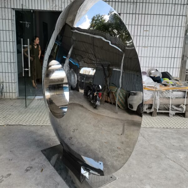 Stainless steel mirror sculpture China's most powerful customization factory