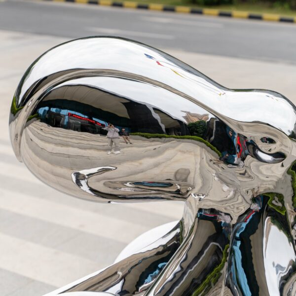 Stainless steel sculpture design