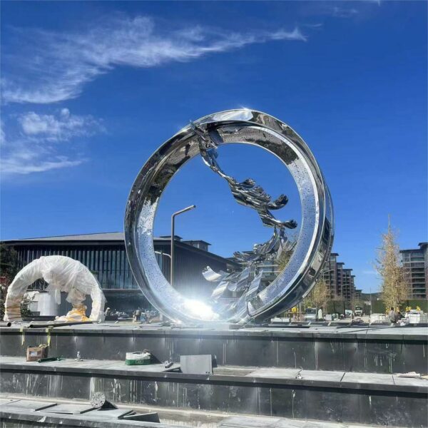 Outdoor stainless steel garden sculpture