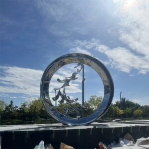 Outdoor stainless steel garden sculpture